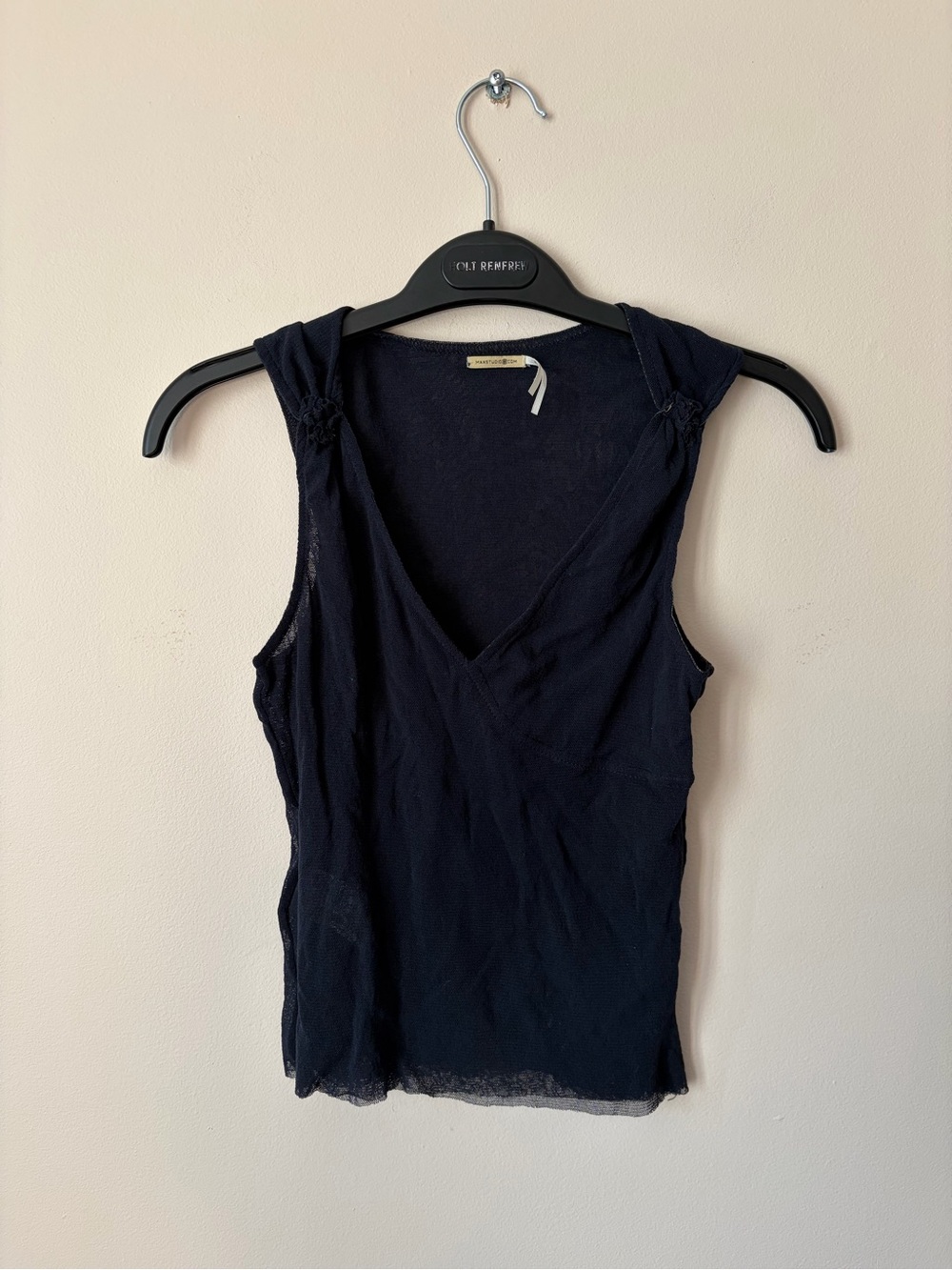 Max Studio - Sleeveless V-Neck Knit Tank Top - Navy